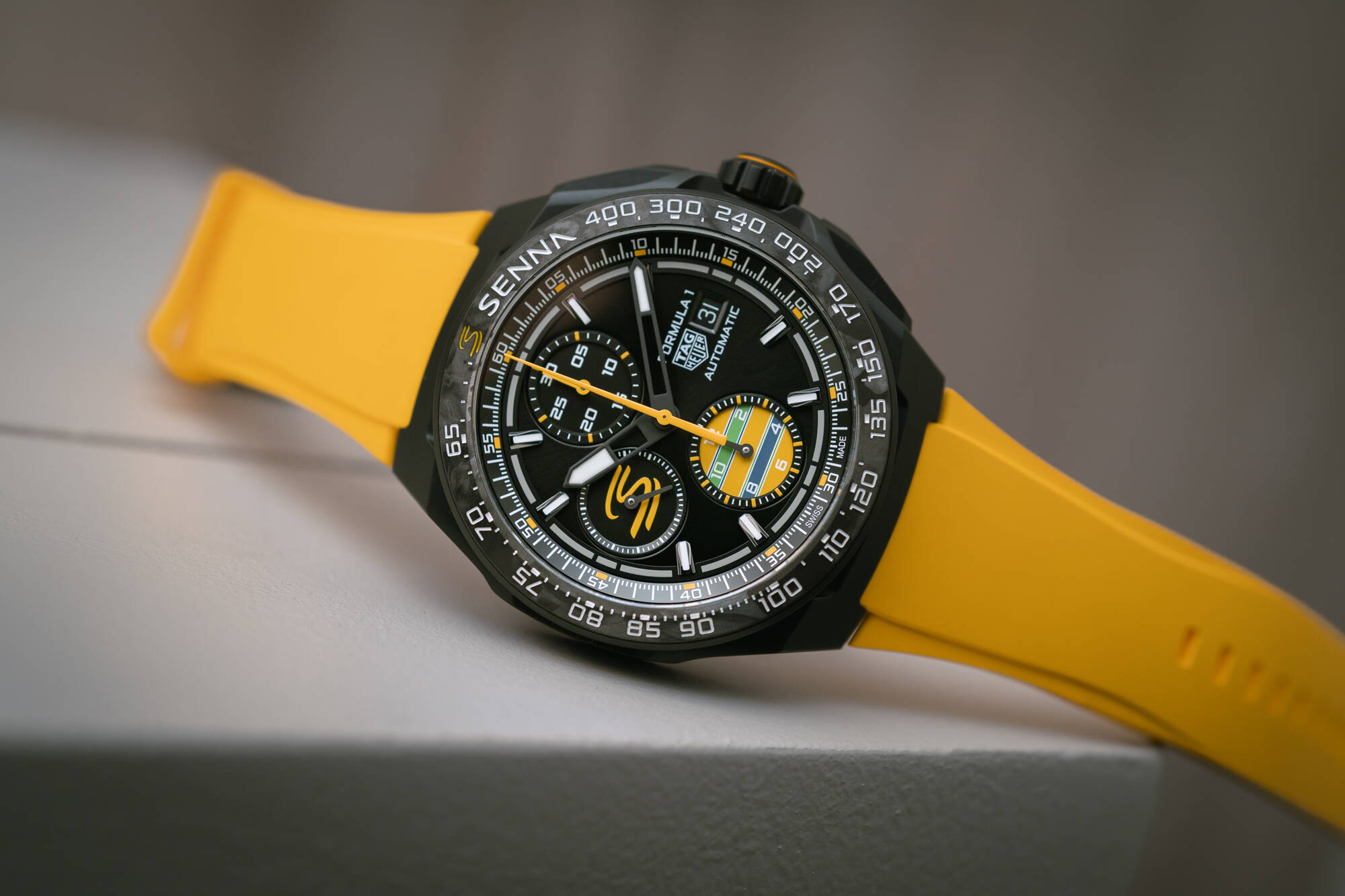Hands-On Review: TAG Heuer Formula 1 Chronograph x Senna 44mm