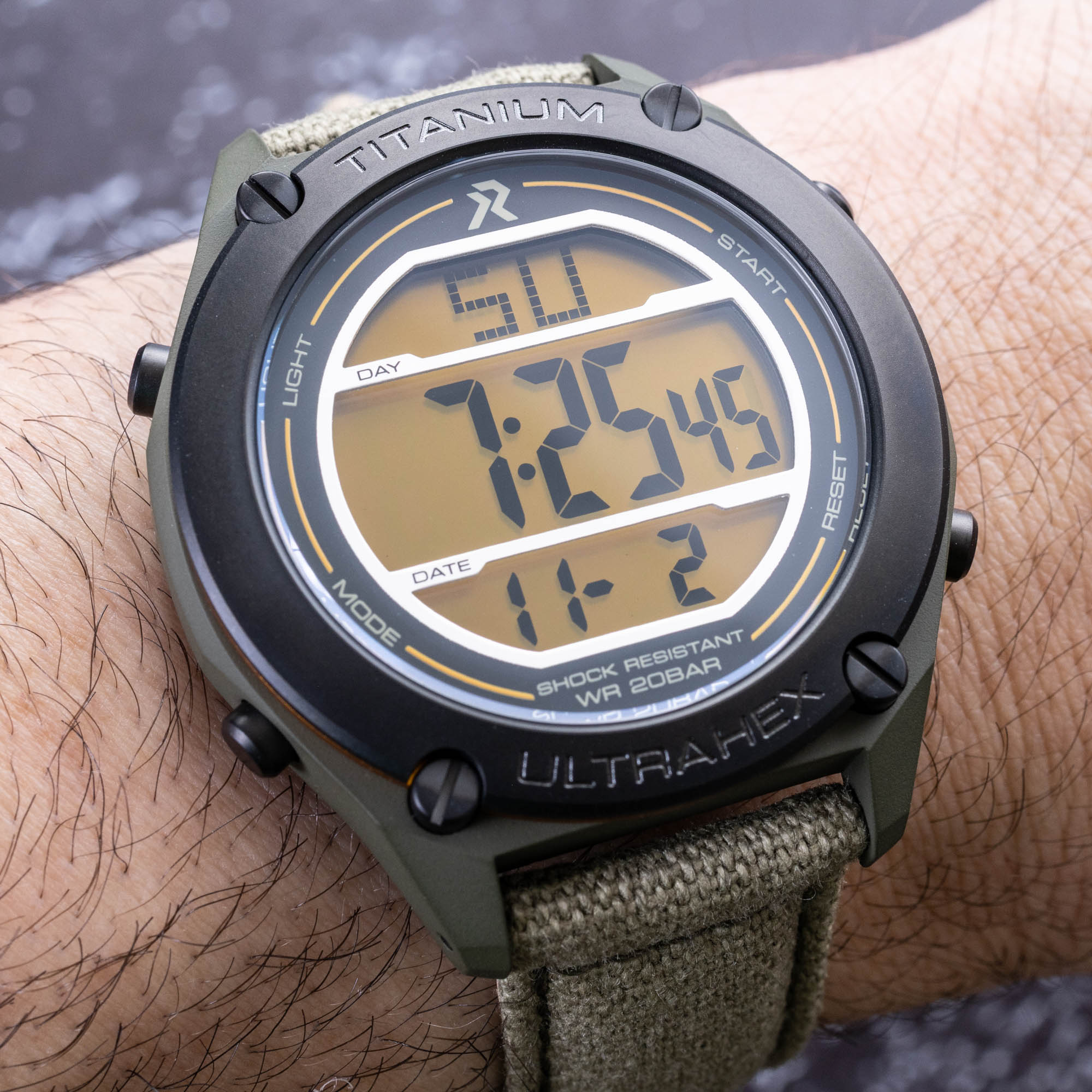 RZE UTD-8000-CKG Review: A Green Cerakote Titanium Digital Watch for 1990s Dad Watch Fans