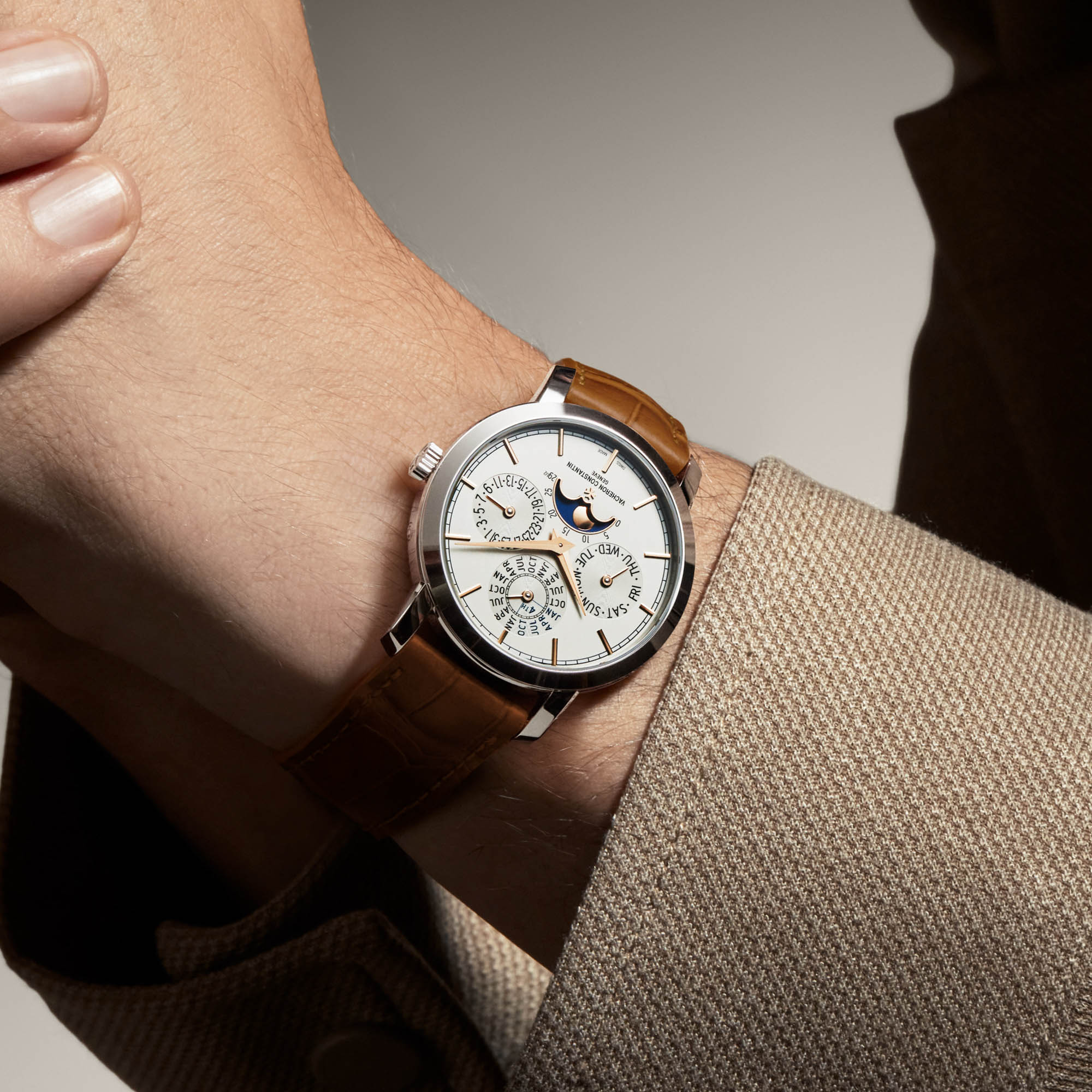 Vacheron Constantin Traditionnelle Perpetual Calendar Ultra Thin 2025: Compact, Gender Neutral Haute Horlogerie